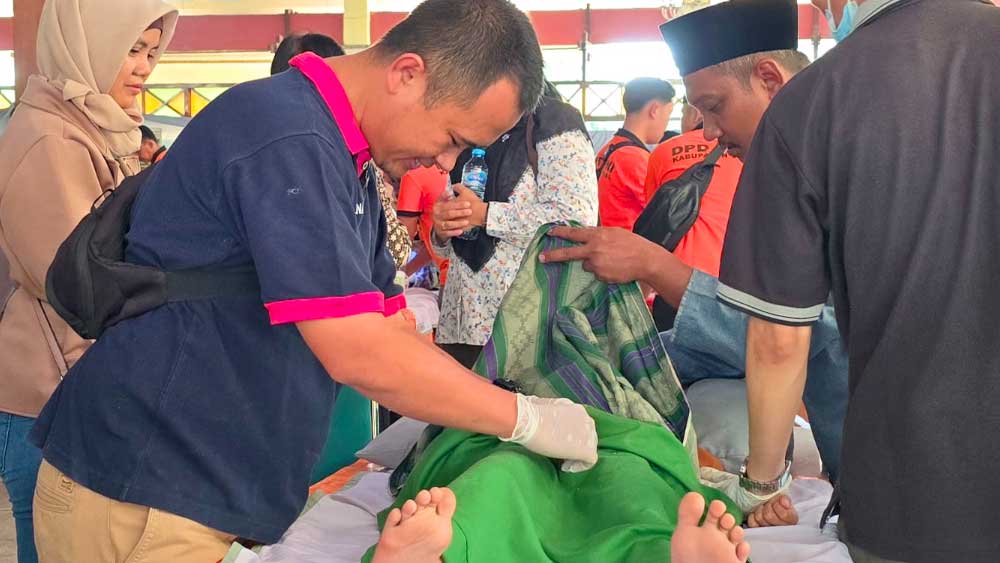 141 Anak Ikuti Khitan Massal Dalam Rangka Hari Jadi Ke-423 Kabupaten Tegal