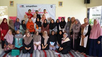 Sambut Hari Ibu, Smartfren Community Tegal Adakan Program Bunda Pintar 2024